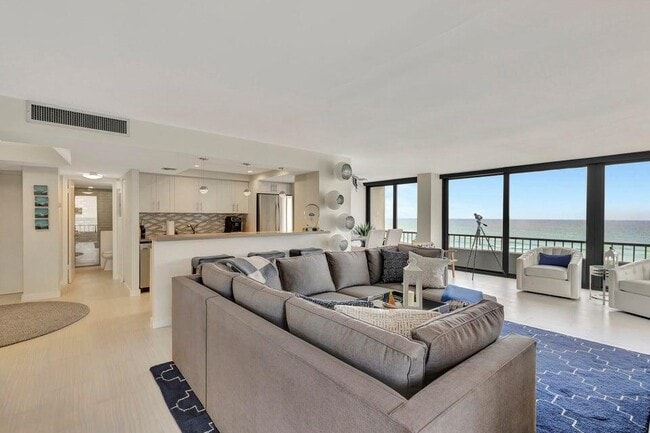 Photo - 5550 N Ocean Dr Unit 8a
