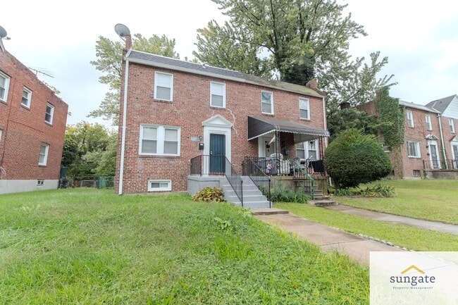 Photo - 615 Winston Ave