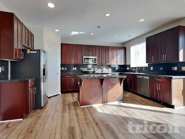 Photo - 16330 E 106th Way