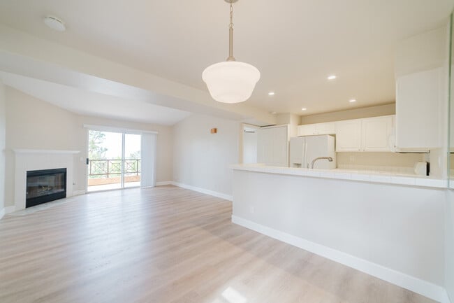 Photo - 7001 Ballena Way Unit #32