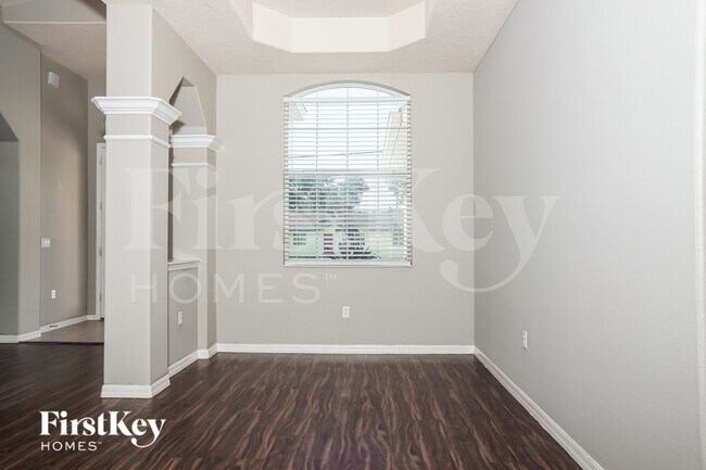 5108 Sylvania Ave