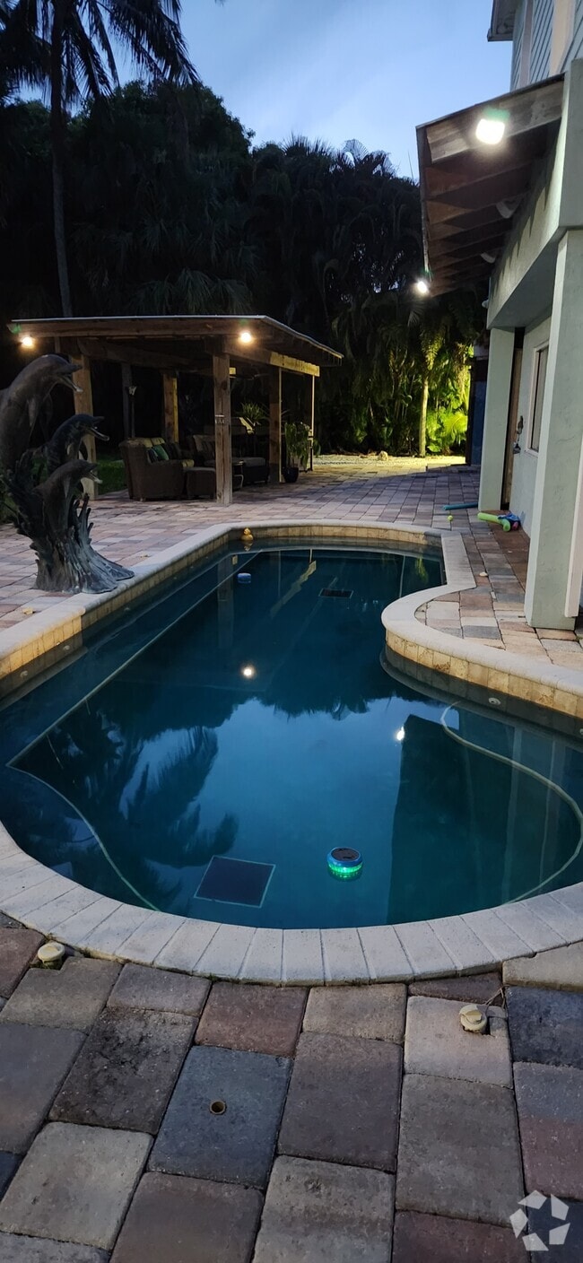 Pool - 1066 SE Saint Lucie Blvd Rental