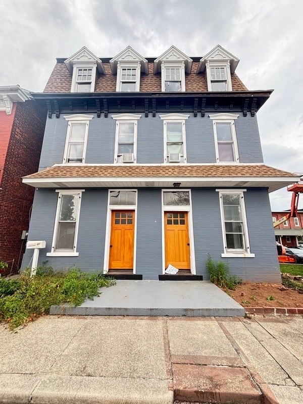 Building Photo - 42 N State St Unit E Rental