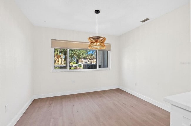 Photo - 4448 Marine Pkwy