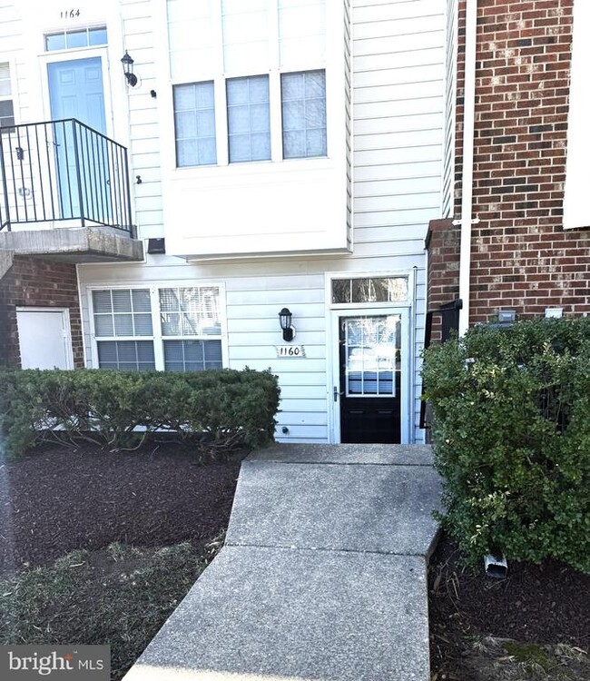 Photo - 1160 Wickford Ct Apartment Unit 10F