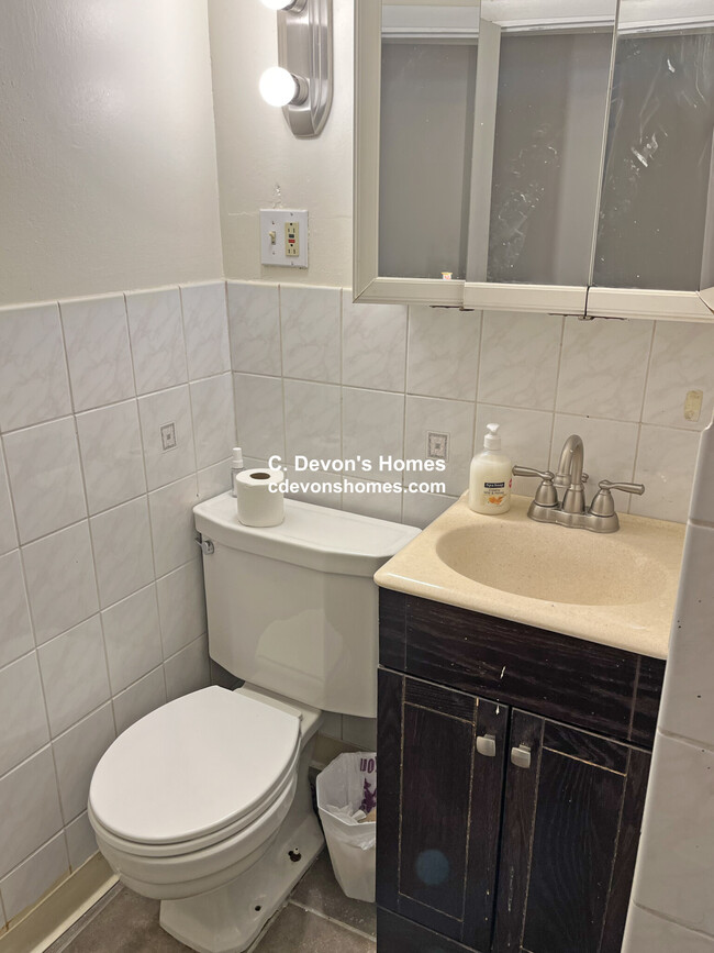 Photo - 89 2nd St Apartment Unit 2