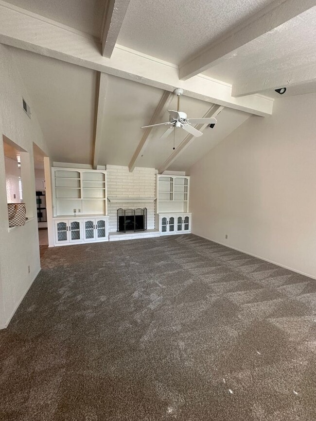 Photo - Adorable 2 bedroom 2 bathroom with 1 car garage attached