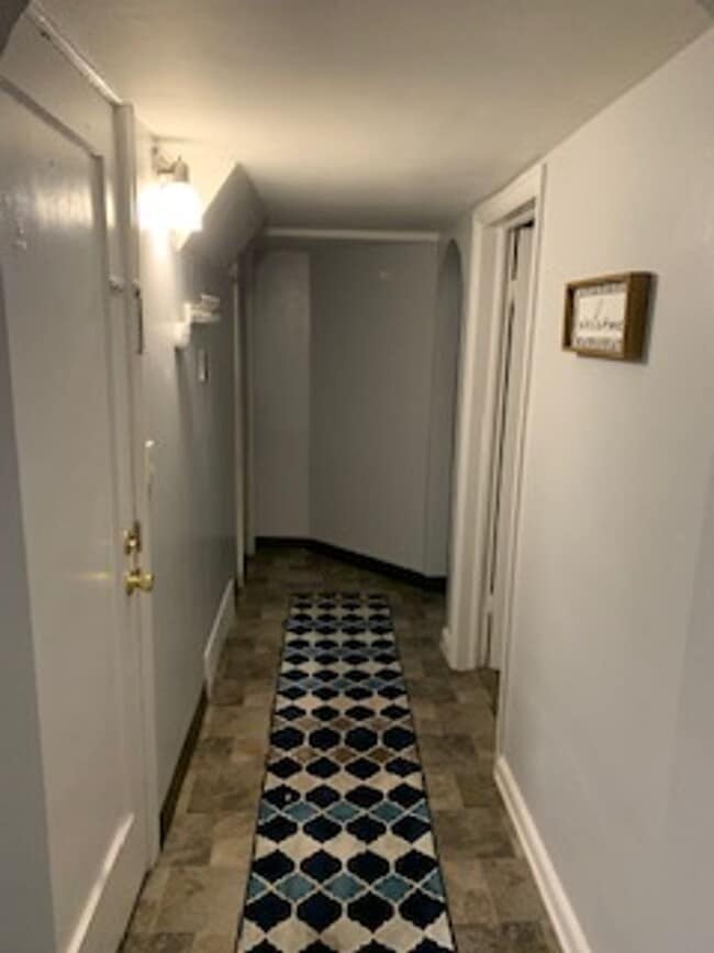 Photo - 732 Avenue F Unidad Basement