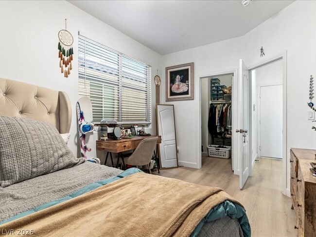 7615 Paso Robles Ave