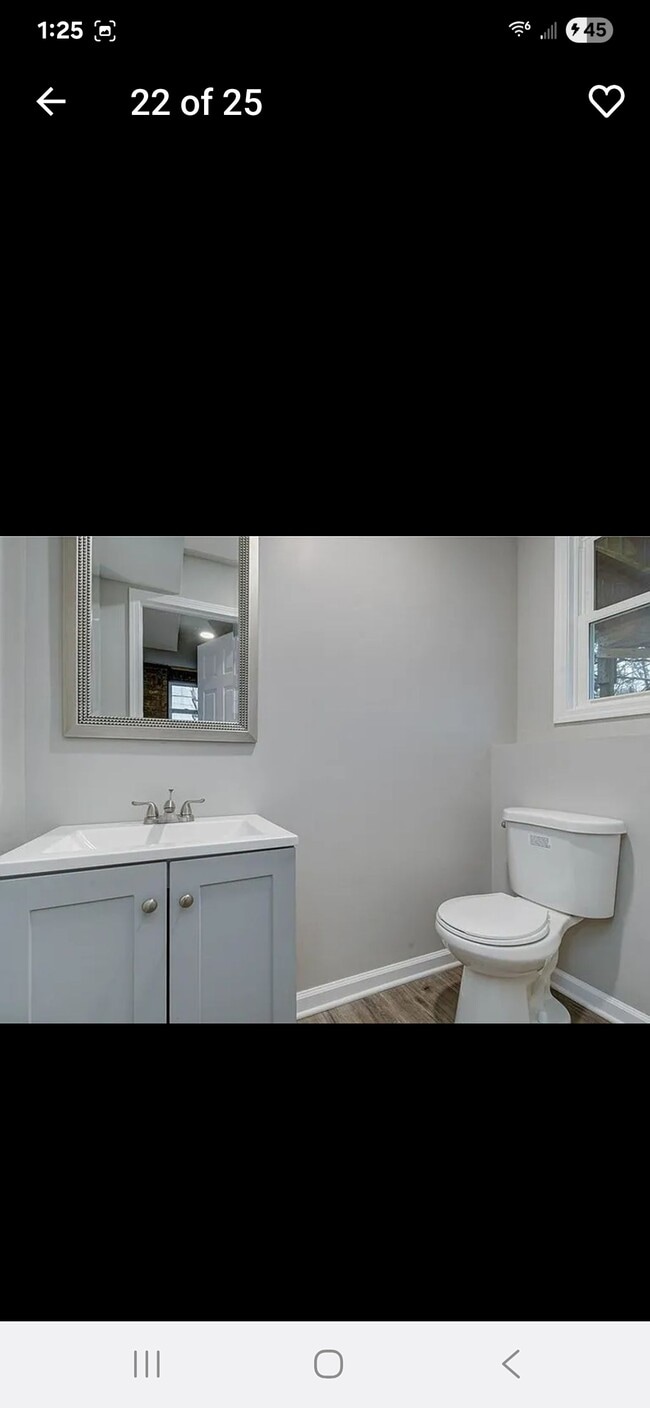 Building Photo - 314 SW Ensley Ln Rental