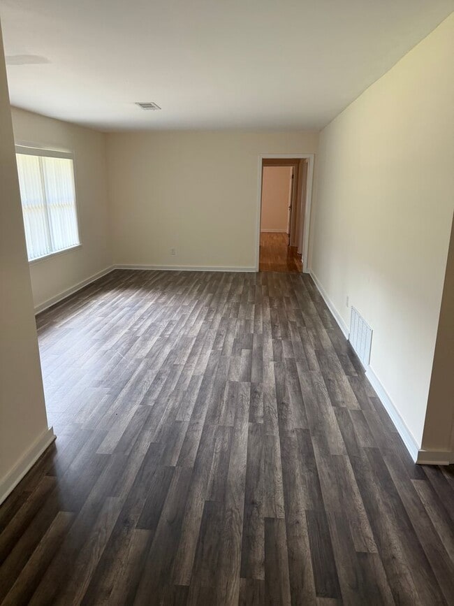 Photo - 1835 Hill Hedge Dr