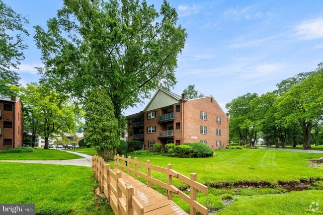 Building Photo - 288 Drummers Ln Unit 288 Rental