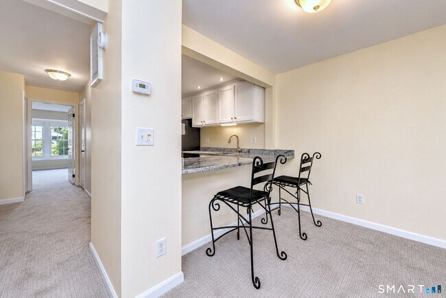 Photo - 106 Ferry Ct Unit 106