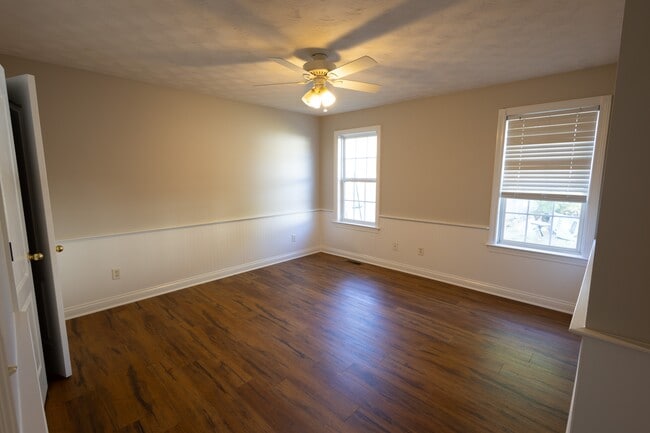 Photo - 108 Springfield Blvd