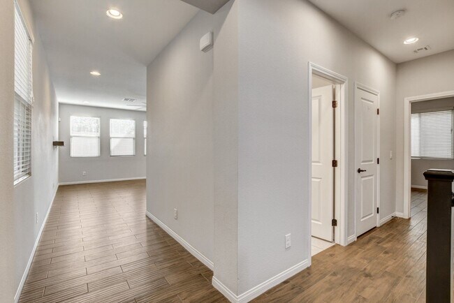 Photo - Spacious 4 Bedroom Home in North Las Vegas.