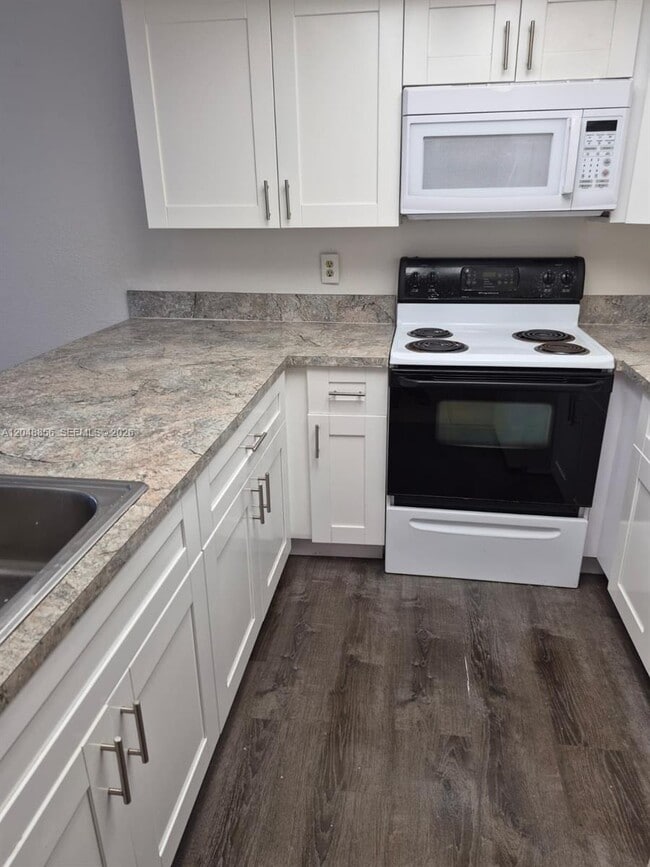 Photo - 16220 NW 2nd Ave Unit 412