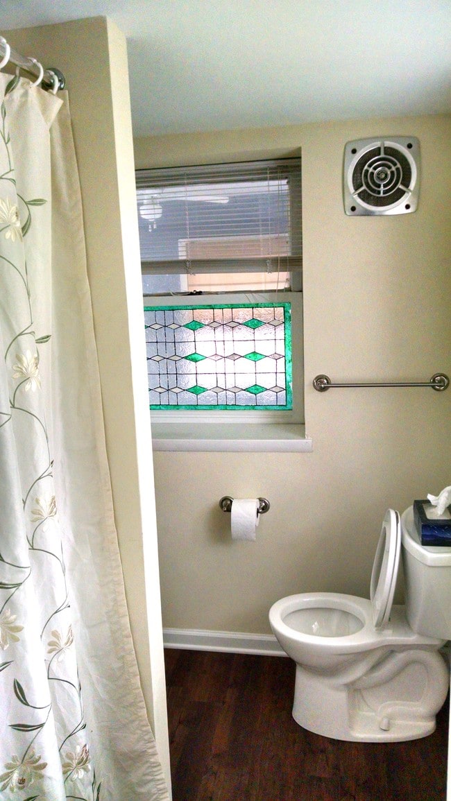 Photo - 21330 Old York Rd Unidad B