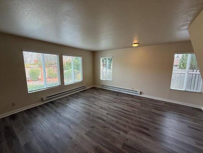 Photo - Beautiful Los Gatos Home with Huge Backyard! Coming Soon Available December 8th!