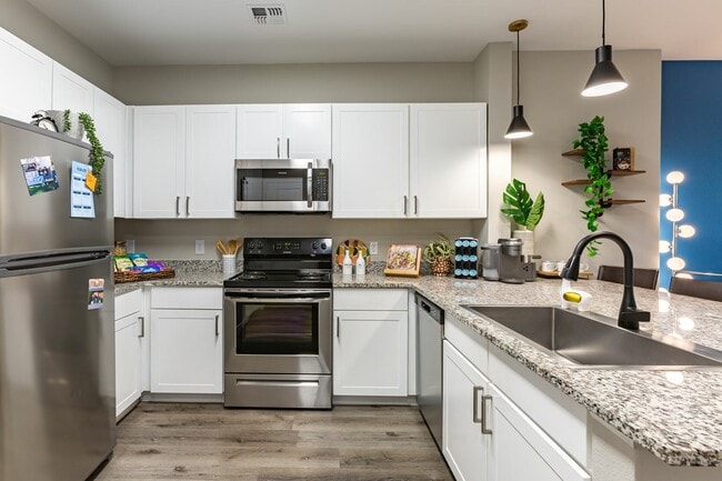 Photo - The District on 5th Apartments