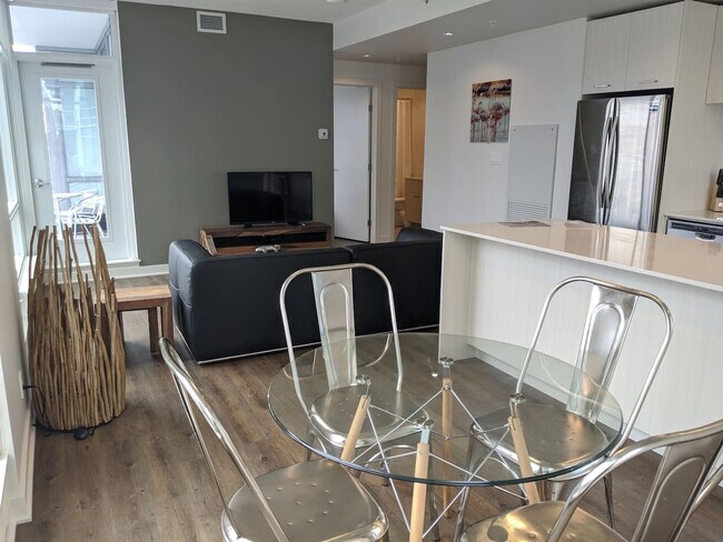 Photo - 202-214 14 Ave SW Unit ID1222977P