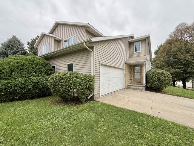 1116 Greig Trail