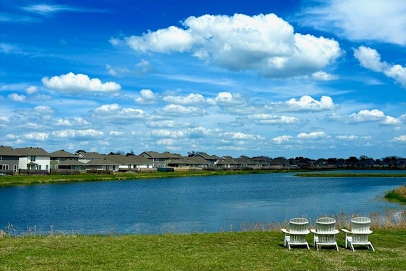 Spacious 4-Bedroom, 3-Bathroom Home – Clos... - Spacious 4-Bedroom, 3-Bathroom Home – Clos...