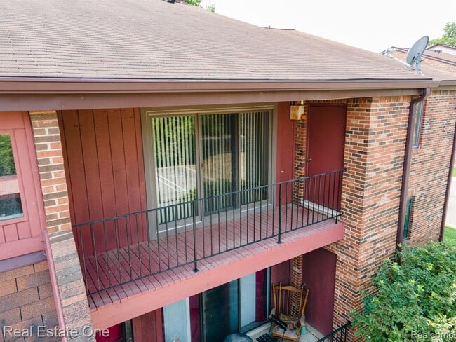 Photo - 23788 Village-House Dr N Unidad 8B