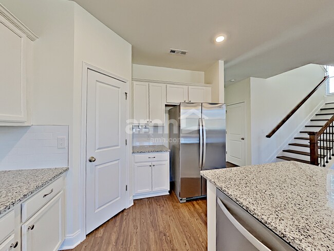 Photo - 5121 Jack Byrnes Dr