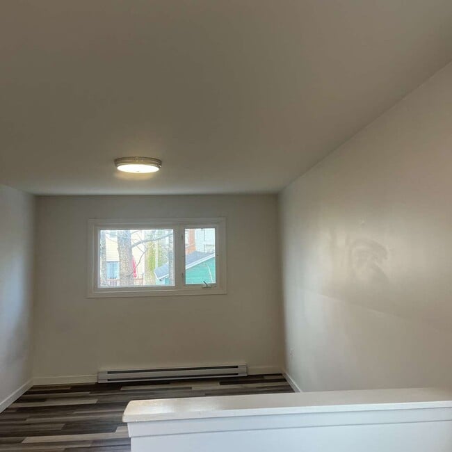 Photo - 355 Prince St Unit 16