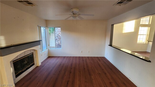 Photo - 332 Cavalla St