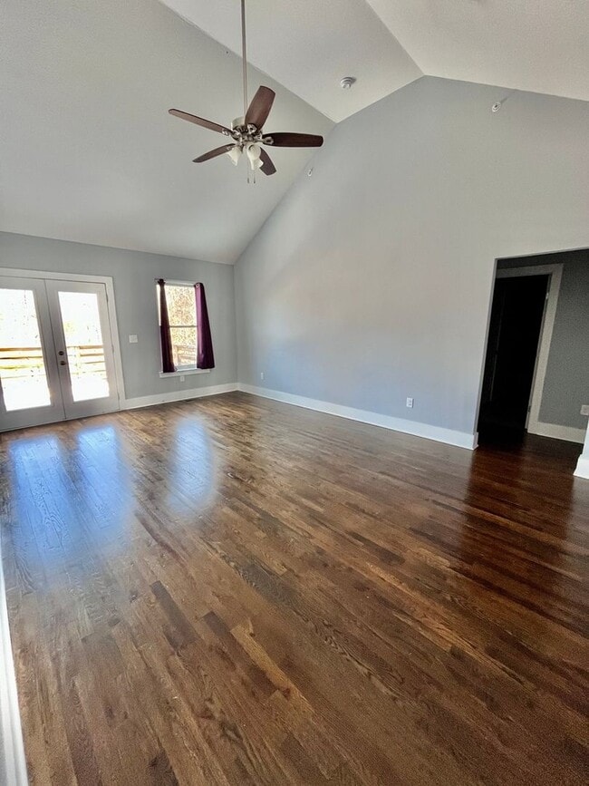 Photo - 509 Hickory Cir