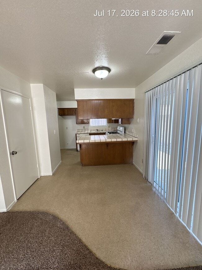 Photo - 1571-1577 East Cross Avenue Unit 1577