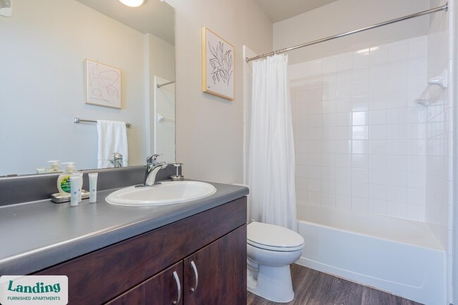 Photo - 1415 N Main Ave Unidad 1256