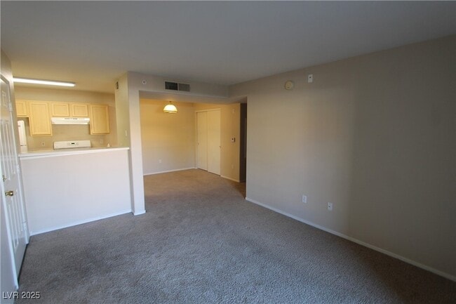 Photo - 950 Seven Hills Dr Unit 3017