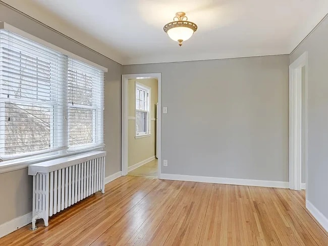 1652 Randolph Ave Unit Upper Unit