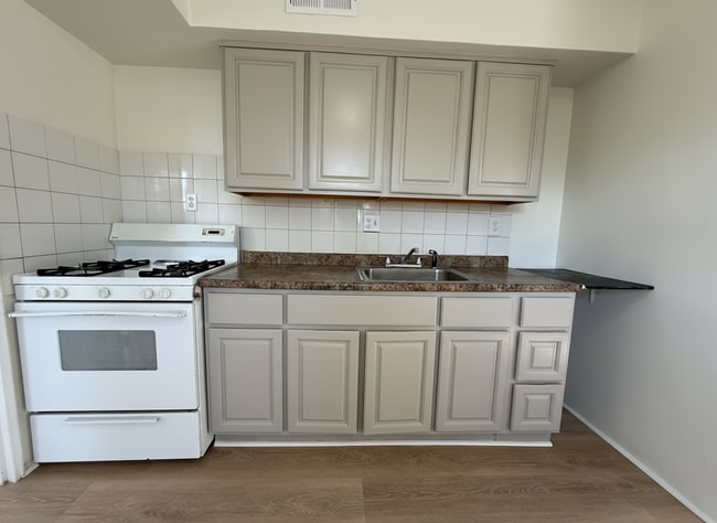 Photo - 7405 Dorcas St Unit 3