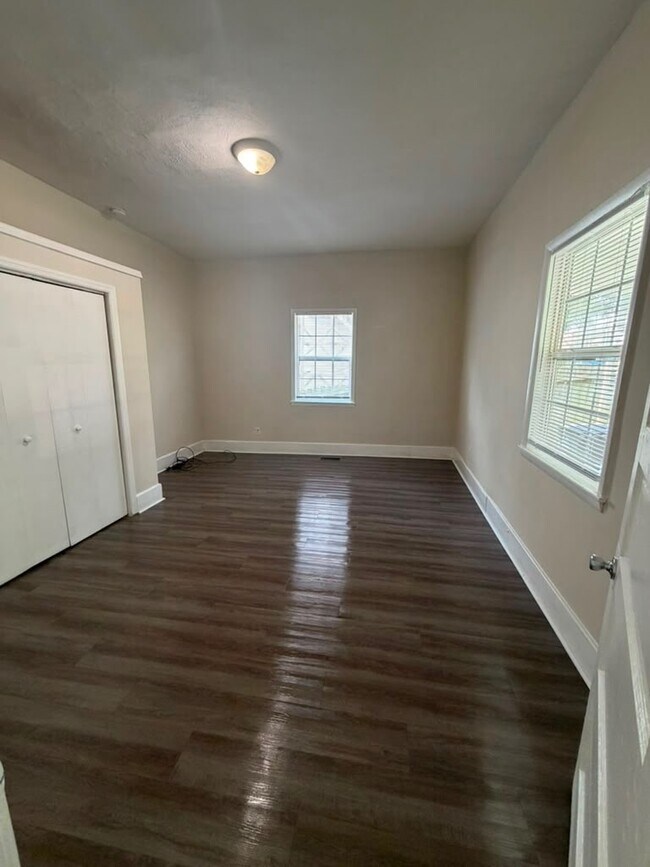 Photo - 910 Chicamauga Ave