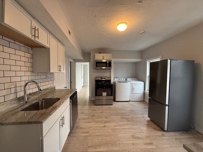 Photo - 5 Winthrop St Unit 2