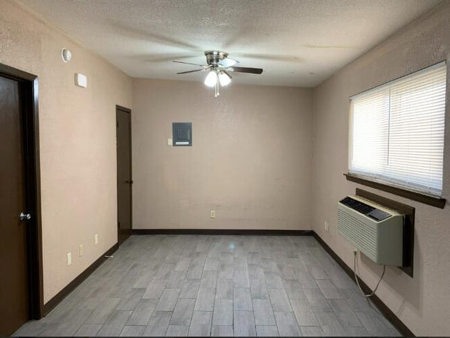 Building Photo - 226 Cherry St Unit 26 Rental