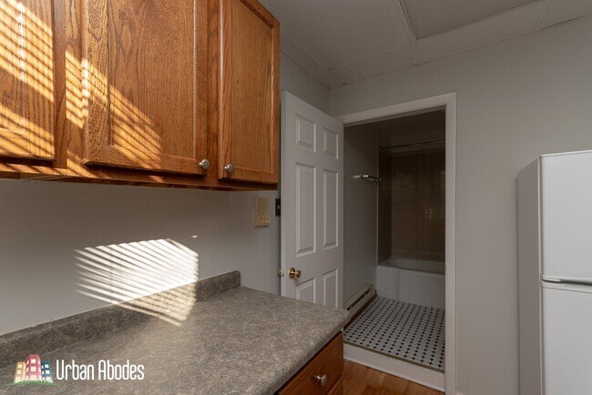 Photo - 4632 N Paulina St Unit M09B