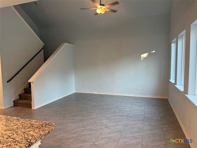 Photo - 382 Susie Dr