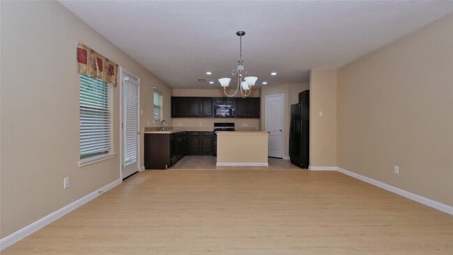 Photo - 2923 Mustang Meadow Ln