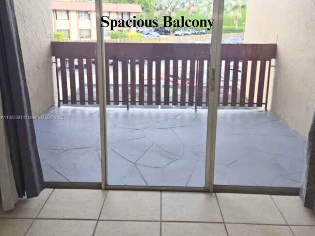 Photo - 10651 SW 108th Ave Unit 2E