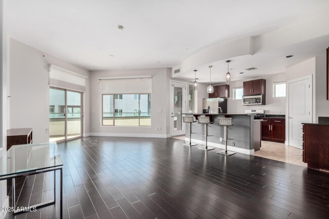 Building Photo - 945 E Playa Del Norte Dr Unit 5023 Rental