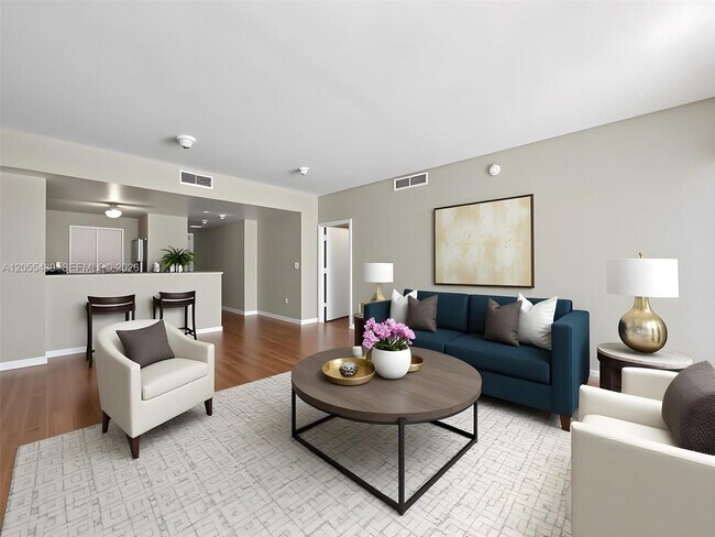 Photo - 253 NE 2nd St Unidad 1804