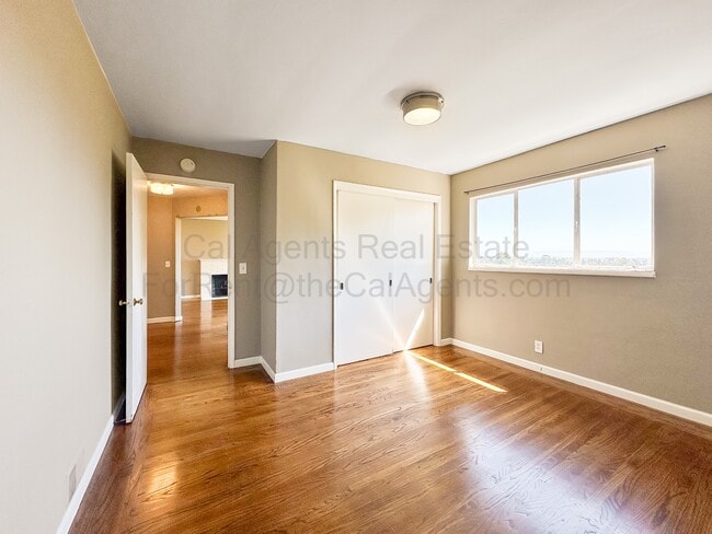 Photo - 7019 Outlook Ave