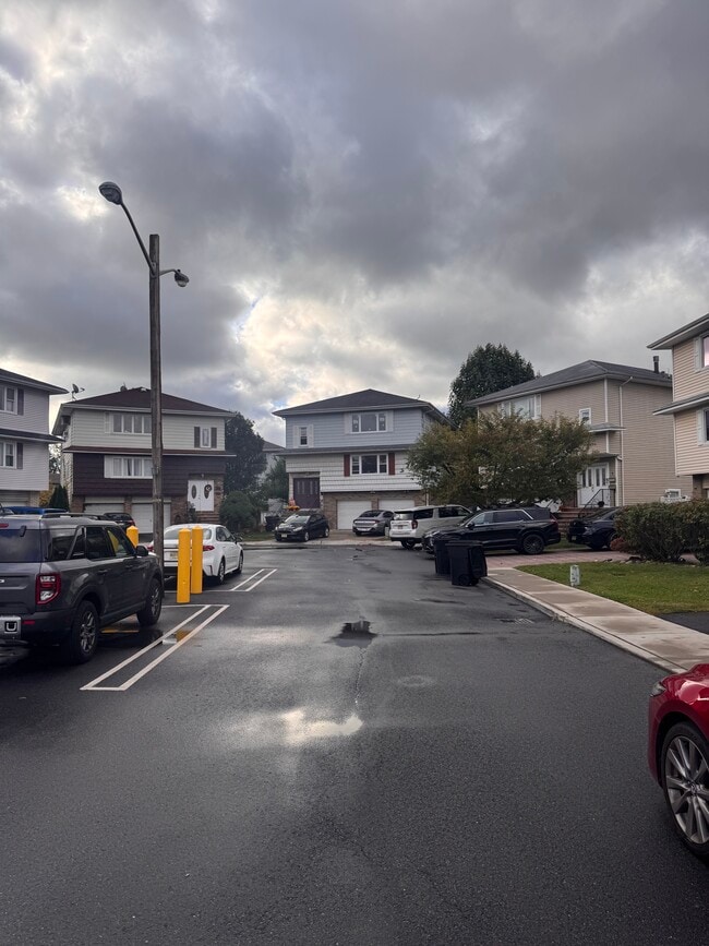 Photo - 6 Oak Ln Unit 2