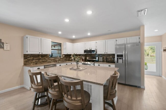 Photo - 15739 75th Way N