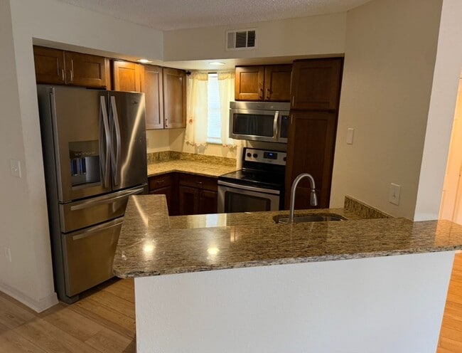 Photo - Prime Orlando Location!