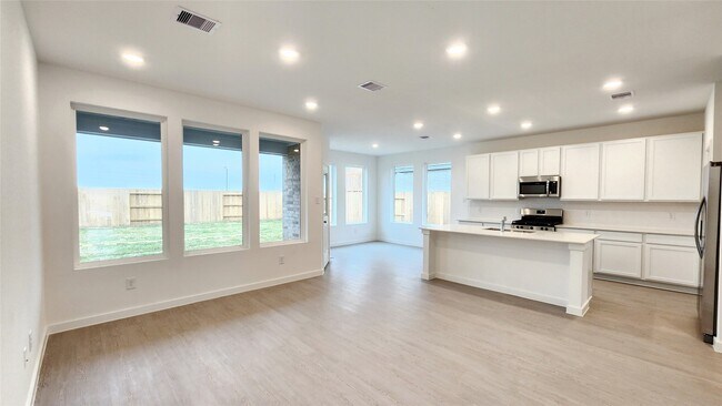 Photo - 28622 Great Cyn Dr